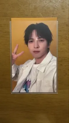 M!LK 吉田仁人 LOVE ENG!NE ジャケ写自撮り トレカ
