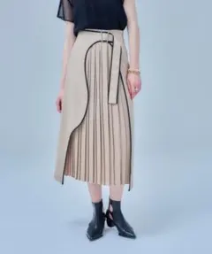 アートカットプリーツラップスカート