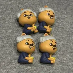 SKZOO ハンクオッカ フィギュア