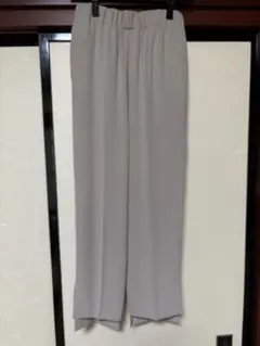 Aga グレージュ カジュアルパンツ