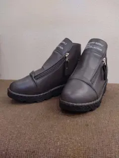 ショートブーツ