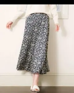 グローバルワーク  花柄プリーツスカート