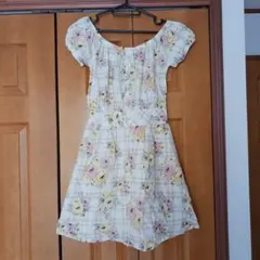 リズメロ リズリサ マイメロ コラボ ロリータ ゴスロリ 甘ロリ フリル