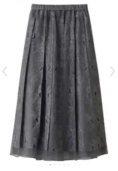 ebure 38 オーガンジーレースボックスプリーツスカート