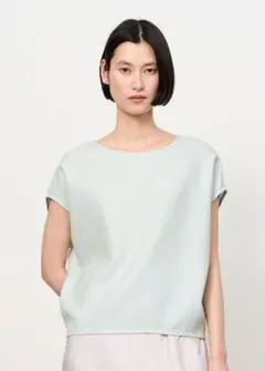 新品☆Theoryluxe RueSatin サテンショートスリーブTブラウス - メルカリ