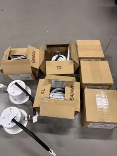 東芝 LEDEM13221M LED非常灯 中古5灯 おまけ1灯 合計6灯 - メルカリ