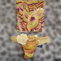 Item thumbnail for item afadfa24-c66c-46c6-90e0-fe8d7cd554c0