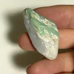 糸魚川翡翠　高透過　白翠　16.7g