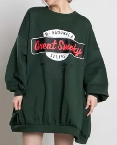 ウィゴー　ワイドビックロゴスウェットワンピース