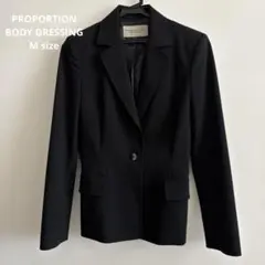 美品　ボディドレッシング　スーツ上下（スカート）M
