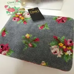 FELLER 花柄ポーチ 赤・黒・グレー新品タグ付き