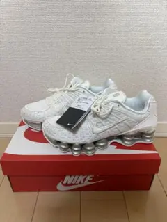 担*ン様 ナイキ ショックス ホワイト セイル NIKE 23.5cm