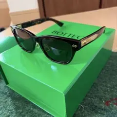 BOTTEGA VENETA サングラス レオパード柄