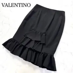 VALENTINO✨ヴァレンティノ　バックフリルタイトスカート　Mサイズのサムネイル