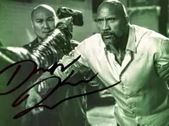 2026年最新】ドウェイン・ジョンソン サインの人気アイテム - メルカリ
