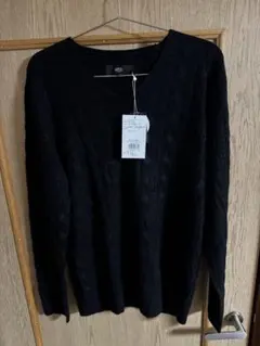 AZUL ケーブル編み Vネックニット 黒 Mサイズ タグ付き