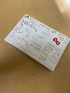 COFFRET D'OR Hello Kitty ファンデーション ケース