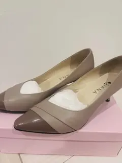 最終値下げ【⭐︎超美品/着用1回傷なし】25cm DIANA パンプスのサムネイル