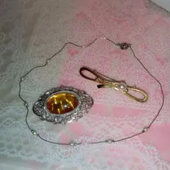 シルバーオレンジストーンブローチとネックレス3点セット