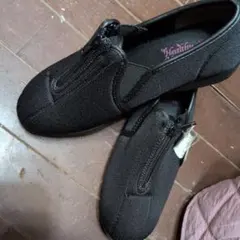 Item thumbnail for item 7d5fe8ed-7ddb-4549-ba85-4b7575258b36