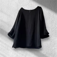 【美品】INGNI 黒 ブラウス M フレア袖 七分袖 シンプル オフィス 通勤