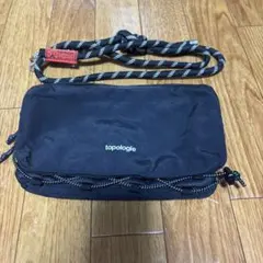 トポロジー　Bottle Sacoche Medium Black Dry