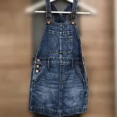 Item thumbnail for item b7f716c0-a11e-41bf-b0ea-6d64e8e9a6a3