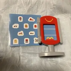 ハッピーセット　おもちゃディスプレイ　マクドナルド