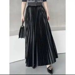 マーキュリーデュオ レザーライクプリーツスカート
