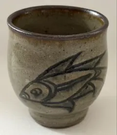 ６.壺屋焼 やちむん 魚紋 湯呑 陶器
