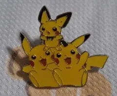 ポケモン　ピカチュウ&ピチューピンバッジ
