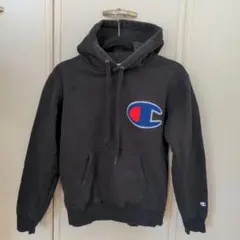 ブラック パーカー