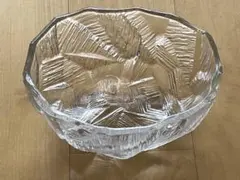 【昭和レトロ】ガラスボウル 氷柱デザイン（鉢）