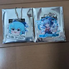 ラウンドワンコラボ 東方Project アクリルキーチェーン 2種セット