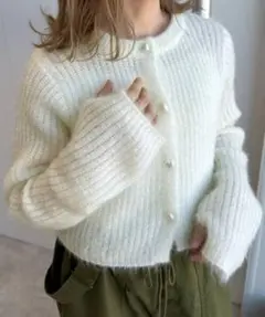 w closet ハートボタンショートカーディガン