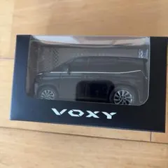 TOYOTA VOXY プルバックカー ミニカーのサムネイル