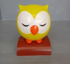 ふくらいと　福を呼ぶ黄色いフクロウのプッシュライト　単３電池３本付