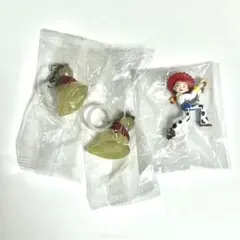 トイストーリー モンスターズインク ガチャガチャ カプセルトイ 3個セット