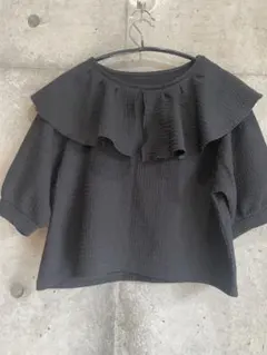 トップス　襟　可愛い　ブラック　さらさら