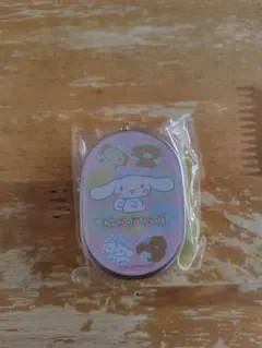 サンリオ シークレットシール付きミニランチボックス シナモロール