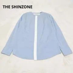 ライトブルー シャツ