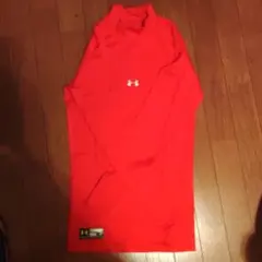 極上 アンダーアーマーコールドギア コンプレッション MD レッド