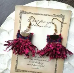 再販39　秋　フリンジ　ボルドー　ピアス　イヤリング　タッセル　アクセサリー　赤