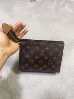 Item thumbnail for item dc29e3f6-d876-4362-a53e-3ec629c6340a