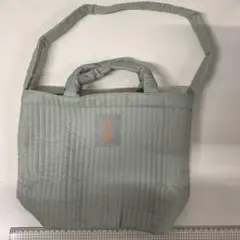 キルティング グレー ショルダーバッグ