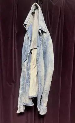 Item thumbnail for item ed3e732e-fb87-4699-8514-5f23271915a6