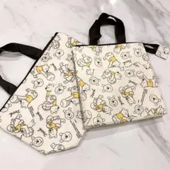 プーさん柄　保冷バッグ(形違い2種類)