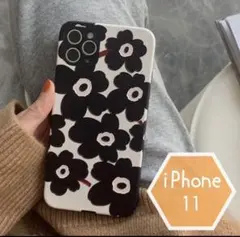 ✨数量限定✨大人気✨【iPhone11 ケース】花柄　北欧デザイン　ベージュ