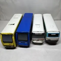 バスのミニカー4台セット