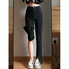 サイドスリット ブラックブーツカットデニム